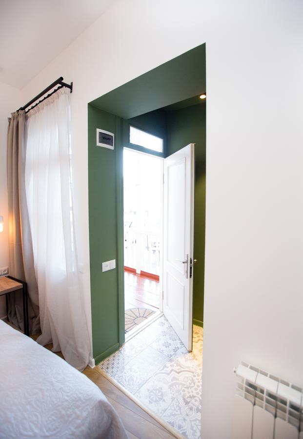 Meidan Suites Tbilisi Esterno foto