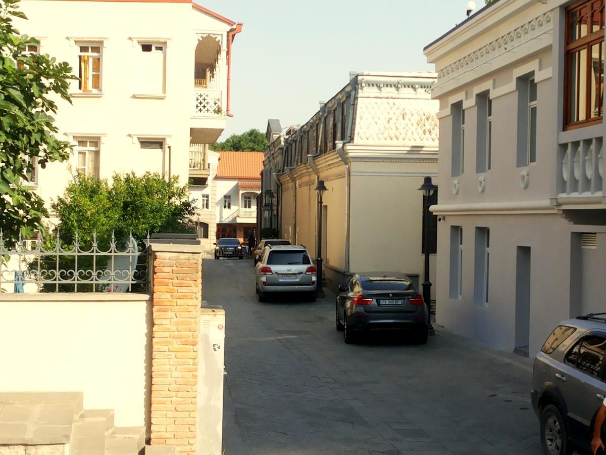 Meidan Suites Tbilisi Esterno foto