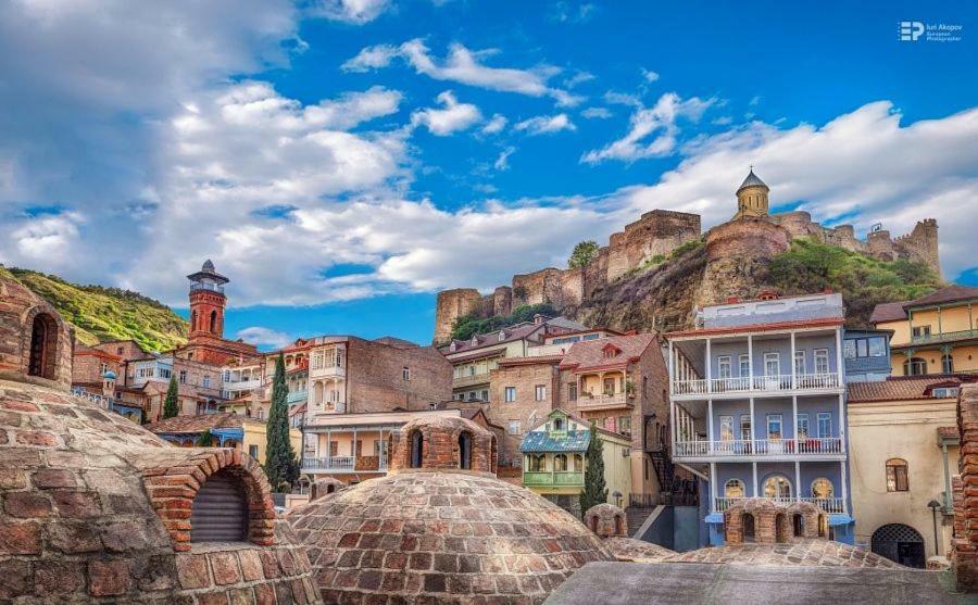 Meidan Suites Tbilisi Esterno foto